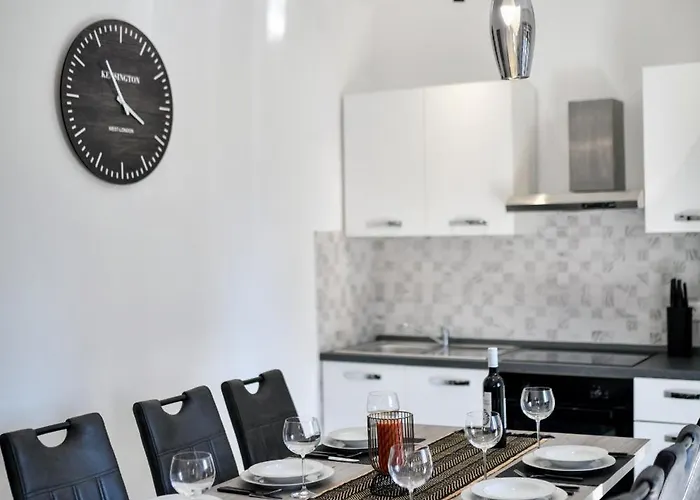 Lena Vakantiehuis Sukošan